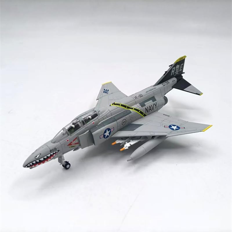 Amazon | 1/100 完成品 F-4 Phantom ダイキャスト 戦闘機 | プラモデル